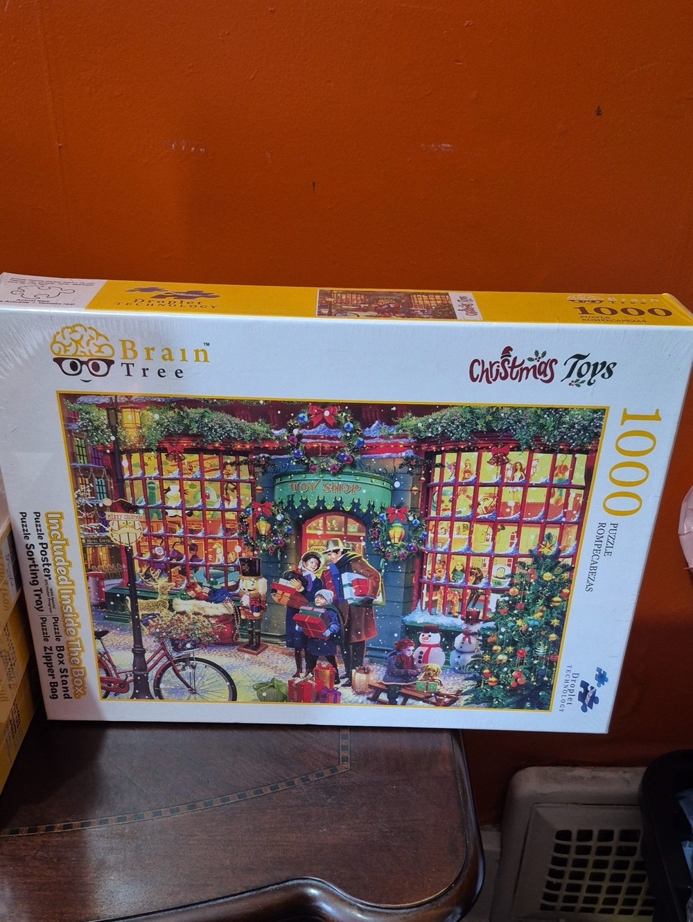 Christmas Toys 1000-Piece Jigsaw Puzzle - Yellow/White Box